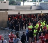 🎥 Finale de la Ligue des Champions : la police française a tenté de contenir les fans avec du gaz lacrymogène et du gaz au poivre