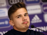 Leander Dendoncker fait des reproches à l'ancienne direction d'Anderlecht : "C'est un monde dégoûtant"