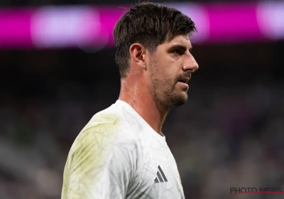 🎥 Quatre buts encaissés en une mi-temps : le cauchemar de Thibaut Courtois lors du Clasico