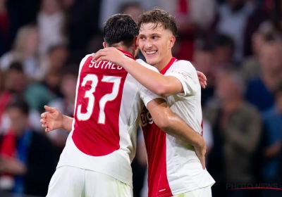 🎥 Non pas un, mais deux Belges sur le terrain pour l'Ajax en amical contre un ténor du championnat d'Allemagne