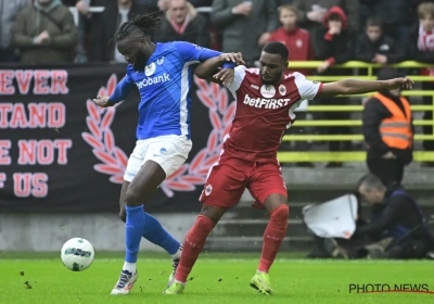 Une énorme erreur de l'arbitrage et du VAR lors d'Antwerp-Genk ? 