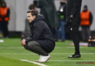 "C'est pourtant la base du foot..." : David Hubert très mécontent après le non-match d'Anderlecht 