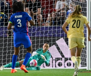 🎥 Nicky Evrard mise à l'honneur: 4 penalties arrêtés !